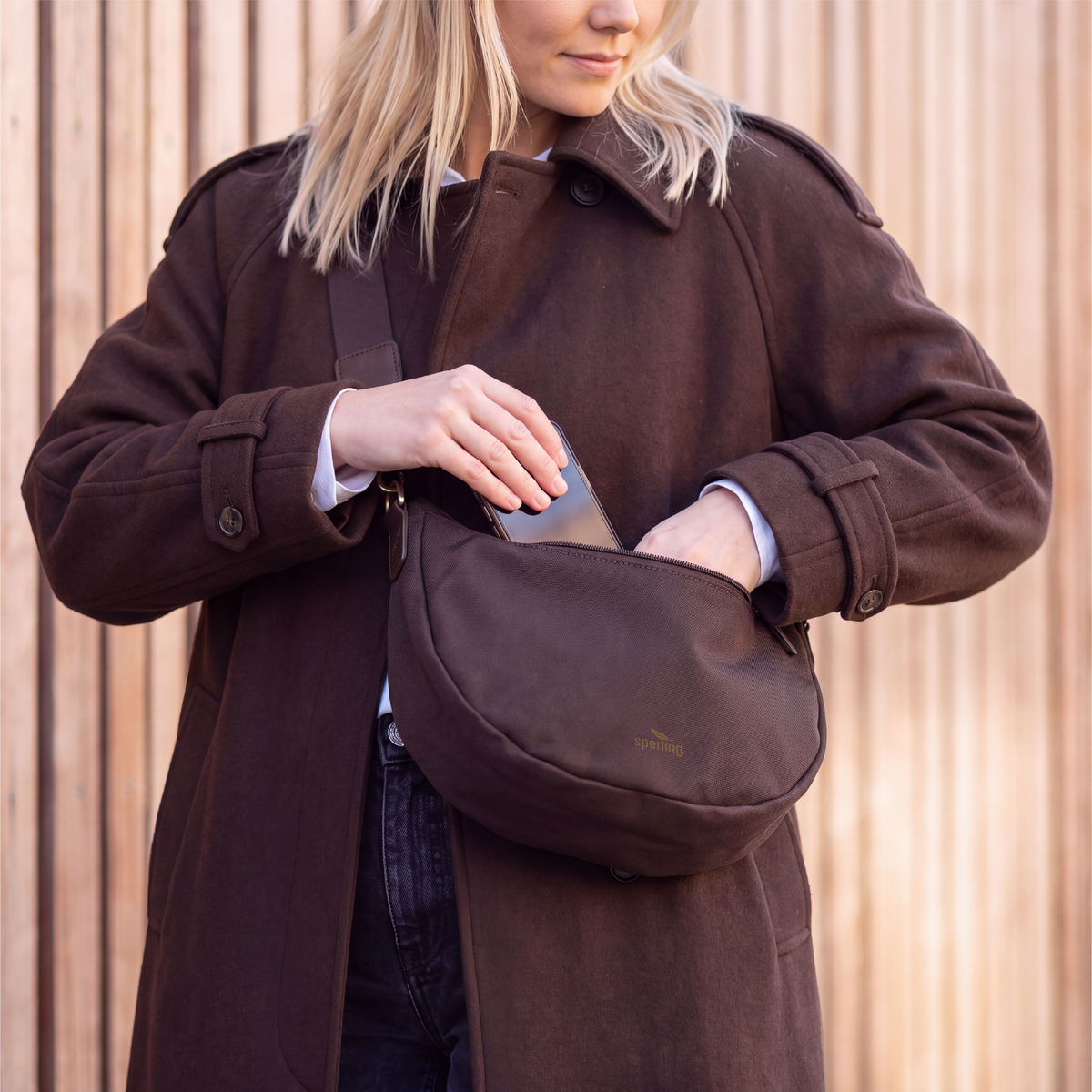 "Easy" Moonbag Lark Chocolate