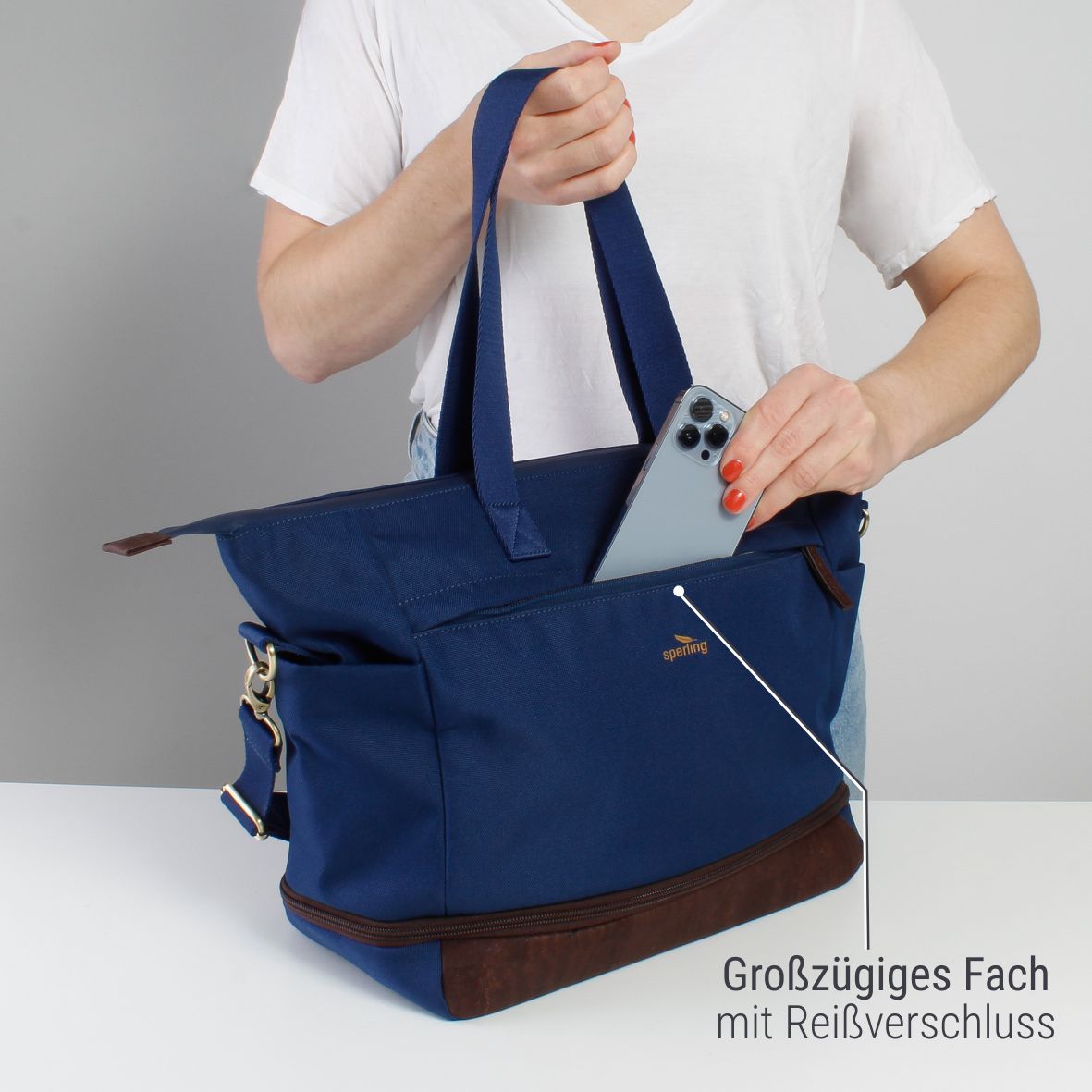 #Farbe_Jay Chocolate