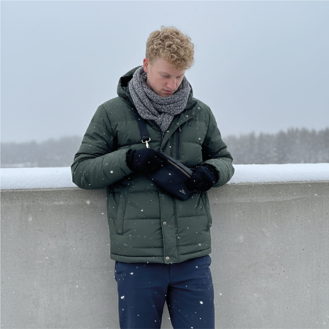 #Farbe_Raven Midnight