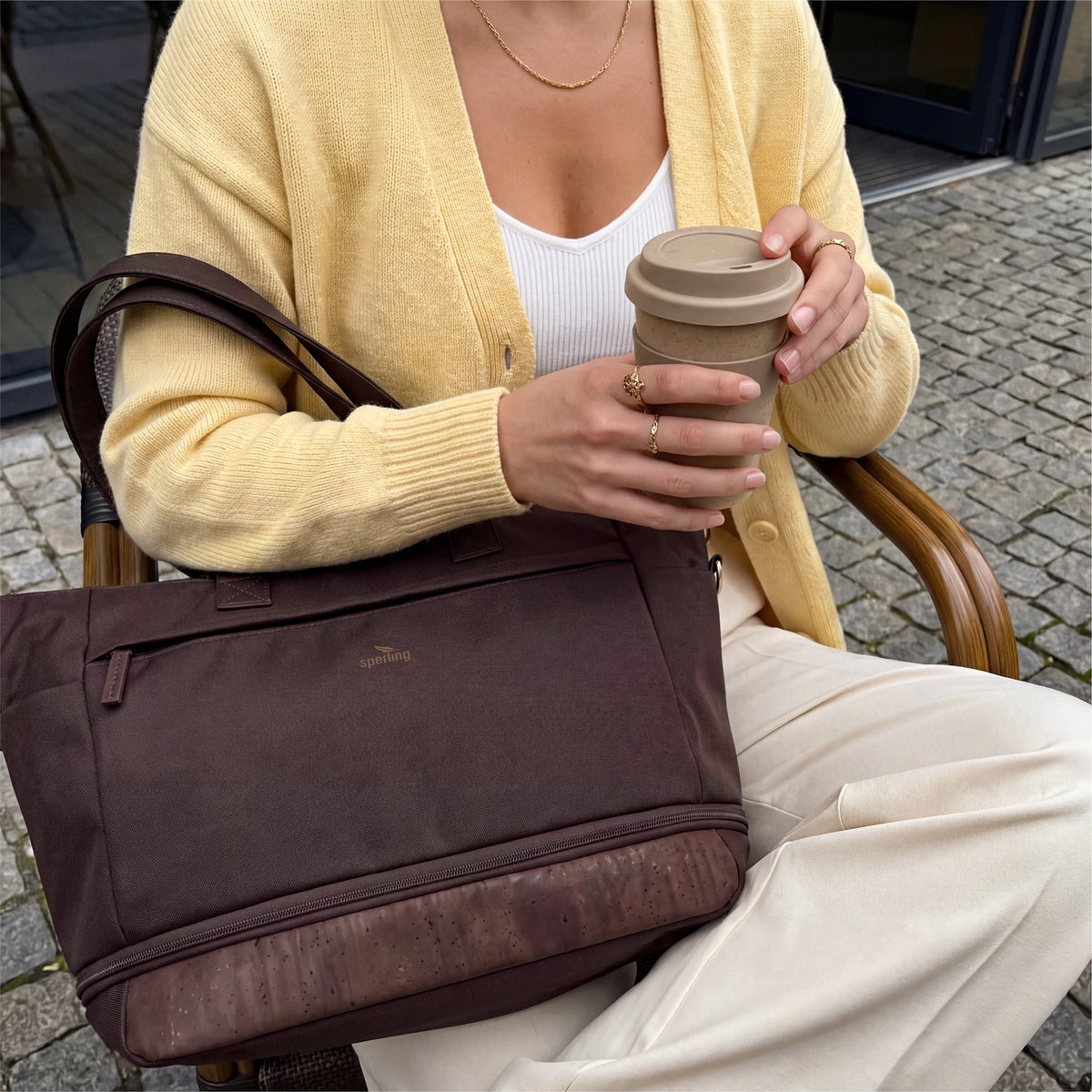 "Divided" Shopper Lark Chocolate