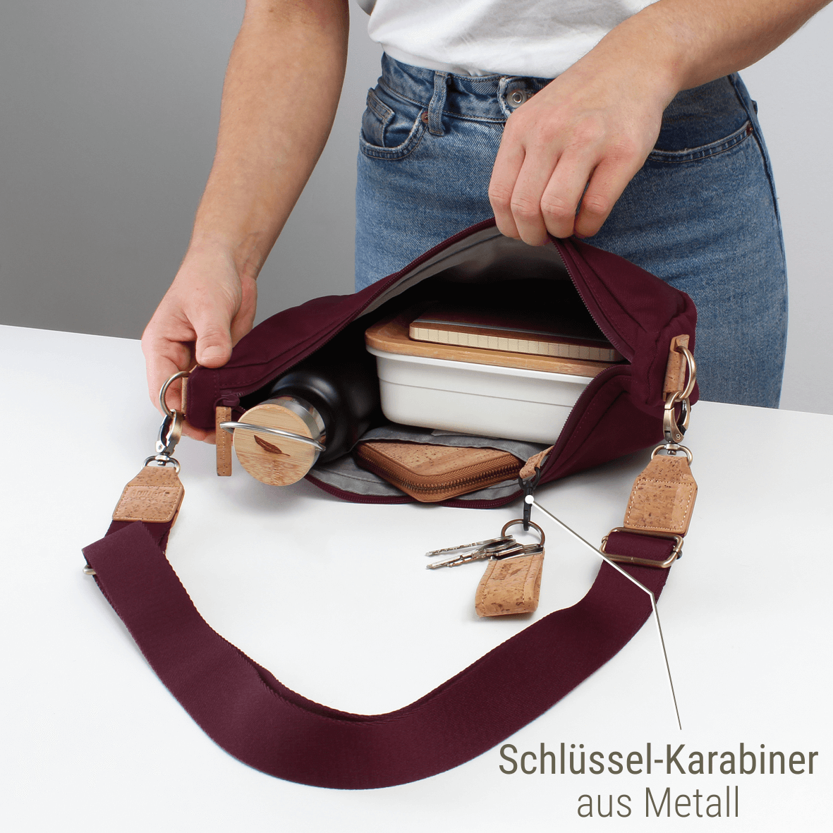 Rote Moonbag mit breitem Gurt #Farbe_Robin Cream